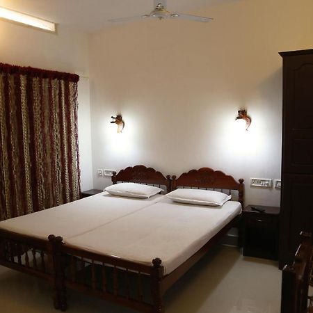 كوفالام Sangeeth Beach Resort المظهر الخارجي الصورة